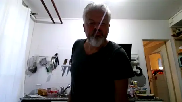 Berg Boy online show from 03-21-26, 05:34