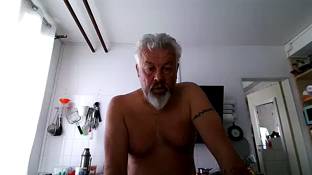 Berg Boy online show from 03-27-26, 06:19