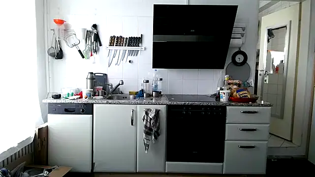 Berg Boy online show from 03-27-26, 08:26