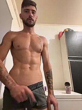 Hugo34bg online show from 09-10-25, 04:01