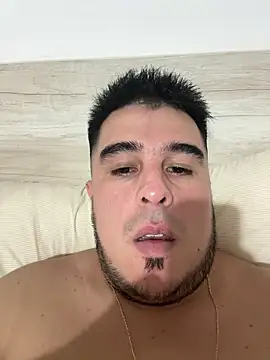Snapshot of elninio_poya chatting on 04-25-26, 10:18 elninio poya online show from 04-25-26, 10:18