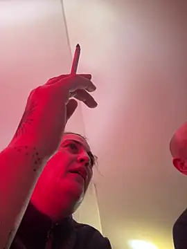 Snapshot of tttttyta chatting on 03-15-25, 10:11 tttttyta online show from 03-15-25, 10:11