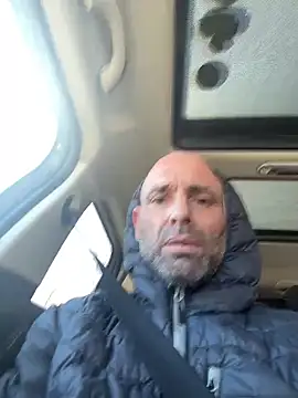 Snapshot of tttttyta chatting on 03-21-25, 05:12 tttttyta online show from 03-21-25, 05:12