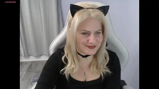 BellaStar84 online show from 10-29-25, 12:40