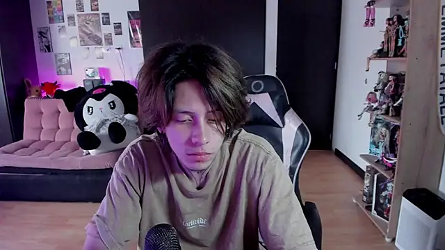xIce Boy online show from 05-21-26, 01:18