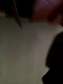 Snapshot of JuanMaty chatting on 11-14-25, 03:44 JuanMaty online show from 11-14-25, 03:44