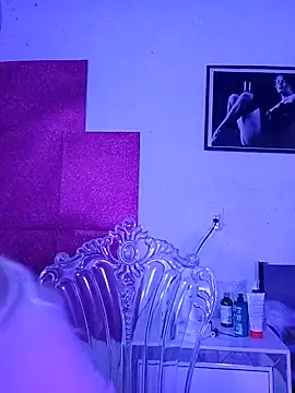 Snapshot of LoganPeny chatting on 03-15-25, 06:03 LoganPeny online show from 03-15-25, 06:03