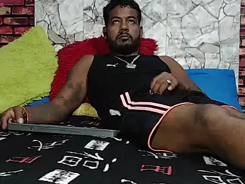 BladeFoxxx1 online show from 03-10-26, 01:10