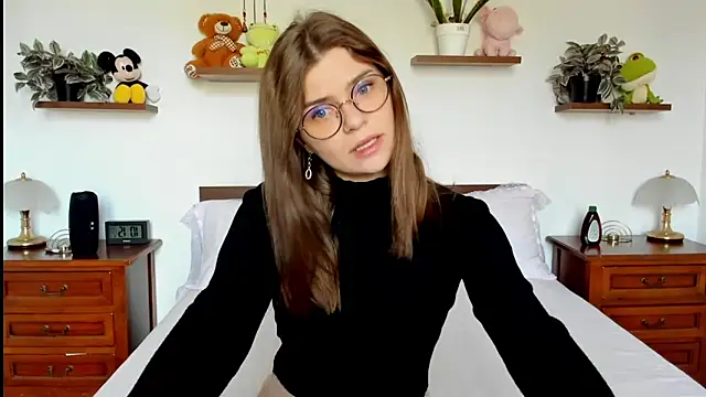 HaleyReedme online show from 02-18-26, 08:21