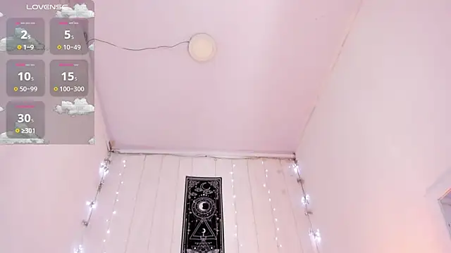 Snapshot of Brithanycullen chatting on 11-10-25, 10:42 Brithanycullen online show from 11-10-25, 10:42