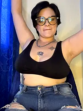 Mistress Niky  online show from 10-10-25, 09:14