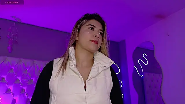 natasha  black online show from 11-03-25, 07:26