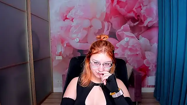 AngelinaLow online show from 12-02-25, 12:32