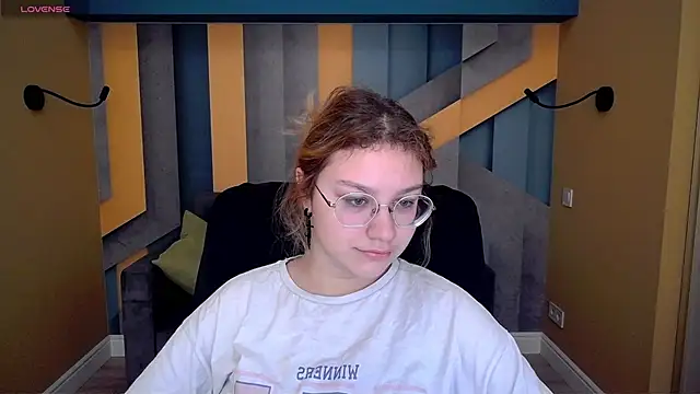 AngelinaLow online show from 02-26-26, 12:26