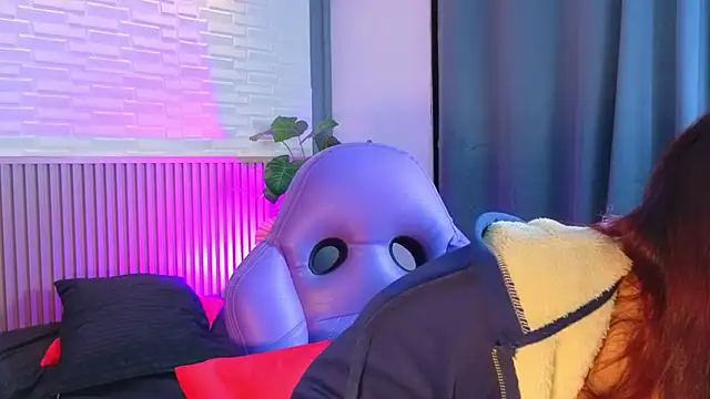 TiffanyWalk online show from 03-04-26, 12:55