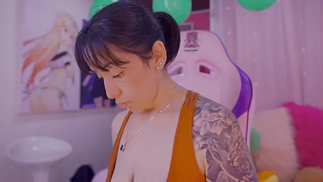 Madison Mayer online show from 03-21-25, 03:24