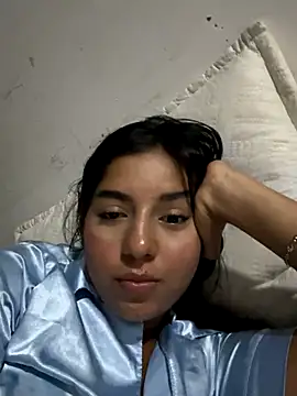 Snapshot of BabyAbril18 chatting on 11-11-25, 03:17 BabyAbril18 online show from 11-11-25, 03:17