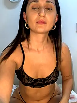 luci brecman online show from 09-13-25, 03:06