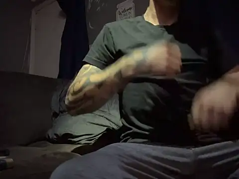 Stillhard8925 online show from 10-03-25, 05:37