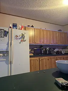 Stillhard8925 online show from 11-05-25, 06:52