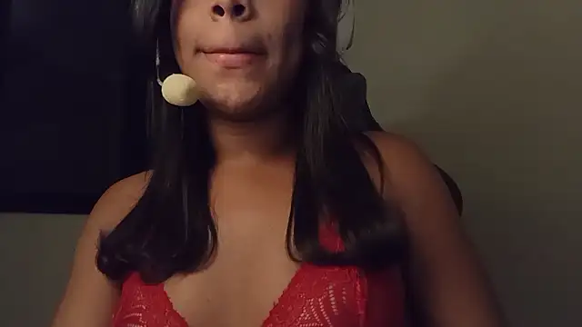 Snapshot of cammydebora chatting on 09-24-25, 12:03 cammydebora online show from 09-24-25, 12:03