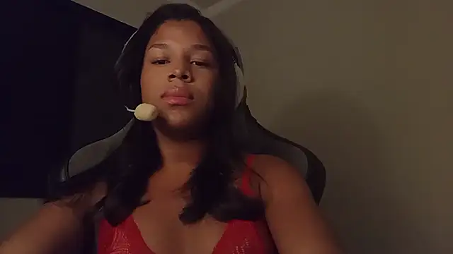 Snapshot of cammydebora chatting on 09-26-25, 12:03 cammydebora online show from 09-26-25, 12:03