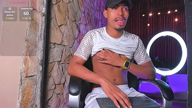 LiamByrne online show from 12-15-25, 07:01