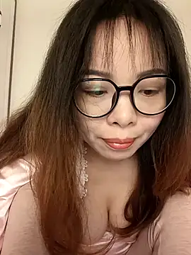 aa520uv online show from 03-18-25, 04:26