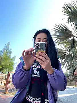 Snapshot of linger-23 chatting on 01-15-26, 06:18 linger-23 online show from 01-15-26, 06:18