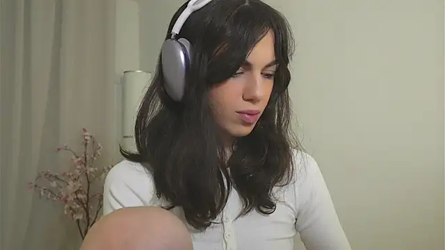 mystica  online show from 11-07-25, 11:32