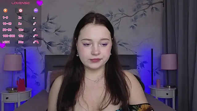 Snapshot of Cute_kitty- chatting on 10-05-25, 09:24 Cute kitty- online show from 10-05-25, 09:24