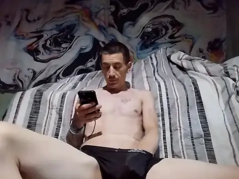 Snapshot of Imjoshinnu chatting on 10-13-25, 03:56 Imjoshinnu online show from 10-13-25, 03:56