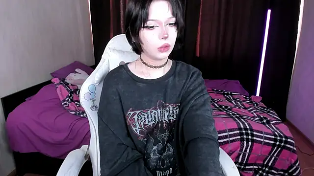 Snapshot of amelia_mays_xx chatting on 09-17-25, 01:35 amelia mays xx online show from 09-17-25, 01:35