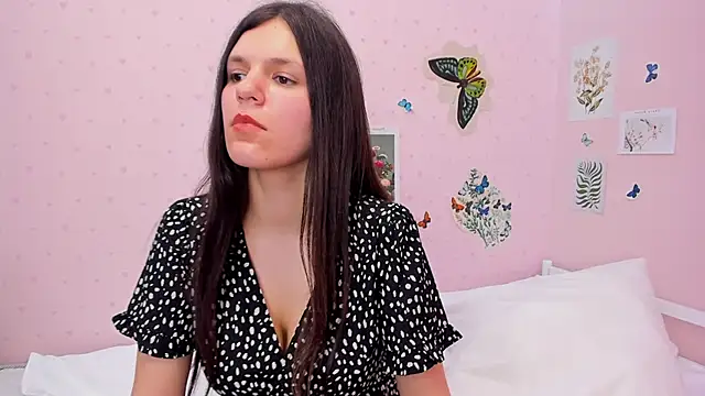 Snapshot of DevonaGrooms chatting on 03-16-25, 09:38 DevonaGrooms online show from 03-16-25, 09:38