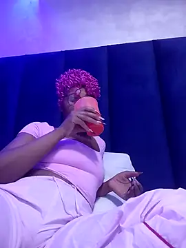 Hotytoty26 online show from 09-28-25, 03:28