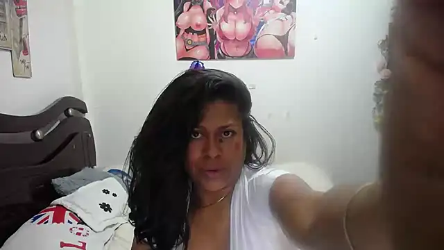 Tu-Reina online show from 12-02-25, 02:23