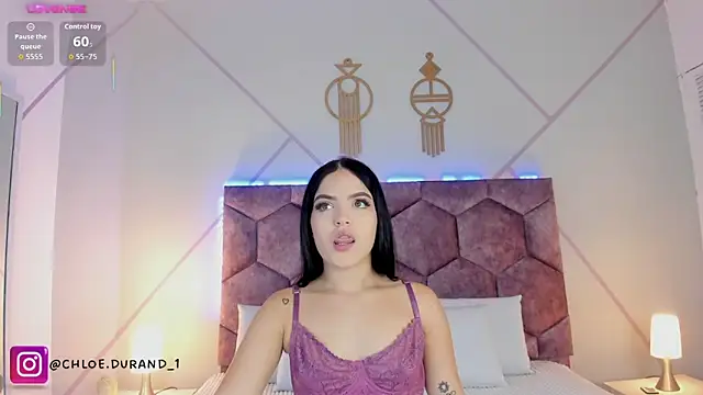 Snapshot of Chloe_Durand_ chatting on 09-22-25, 08:11 Chloe Durand online show from 09-22-25, 08:11
