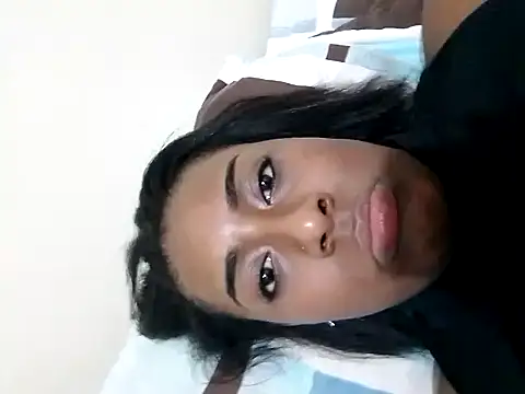 Snapshot of Kendallbleer chatting on 03-16-25, 01:49 Kendallbleer online show from 03-16-25, 01:49