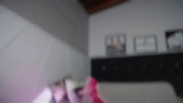 Taylor dolll online show from 11-07-25, 05:46