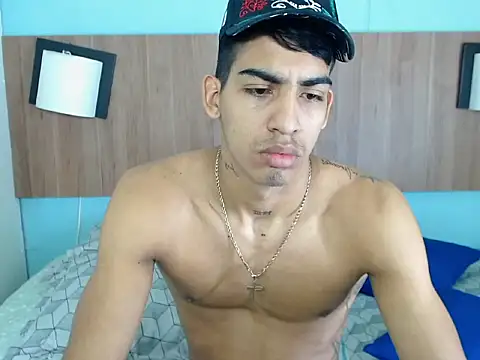 Snapshot of Liam_Wyat chatting on 11-28-25, 10:40 Liam Wyat online show from 11-28-25, 10:40