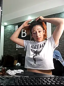 Hairydoll  online show from 05-14-26, 06:47