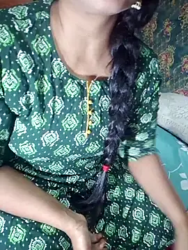 Snapshot of Shalini_telugu09 chatting on 06-29-26, 06:52 Shalini telugu09 online show from 06-29-26, 06:52