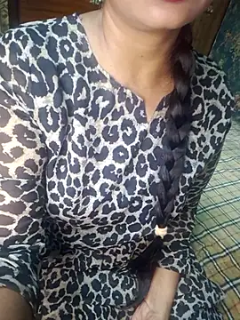 Snapshot of Shalini_telugu09 chatting on 07-20-26, 02:19 Shalini telugu09 online show from 07-20-26, 02:19
