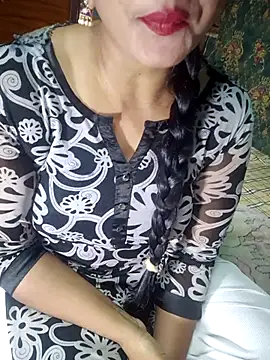 Snapshot of Shalini_telugu09 chatting on 07-22-26, 09:12 Shalini telugu09 online show from 07-22-26, 09:12