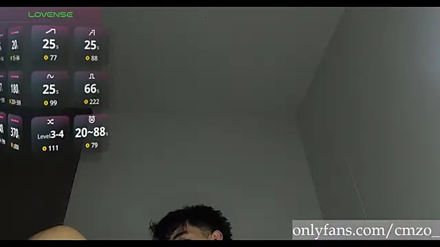 Snapshot of cmzo_ chatting on 05-09-26, 03:34 cmzo online show from 05-09-26, 03:34