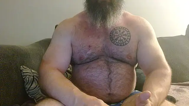 Snapshot of Golgara chatting on 07-15-26, 04:07 Golgara online show from 07-15-26, 04:07