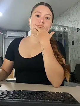 sophikinley online show from 03-07-26, 07:49