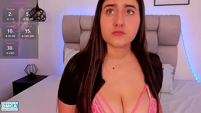 Hanna Evans   online show from 03-11-26, 12:55