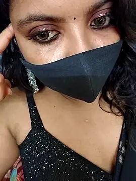 Snapshot of Tamil_hot_whiskey_girl chatting on 03-15-25, 03:59 Tamil hot whiskey girl online show from 03-15-25, 03:59