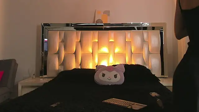 pauline rouge online show from 11-08-25, 11:21